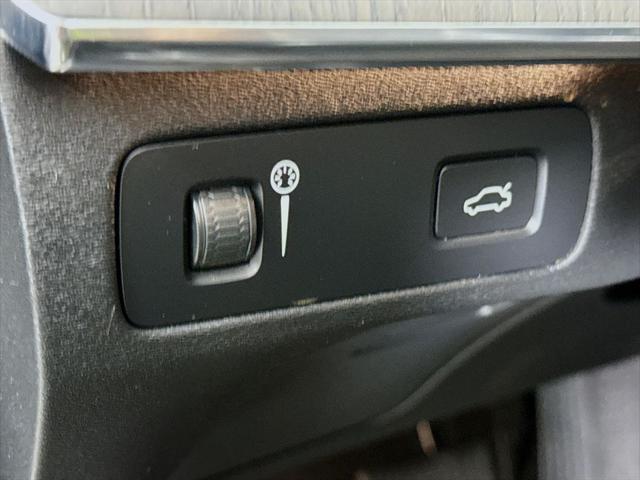 2022 Volvo XC90 T6 Inscription 6 Passenger