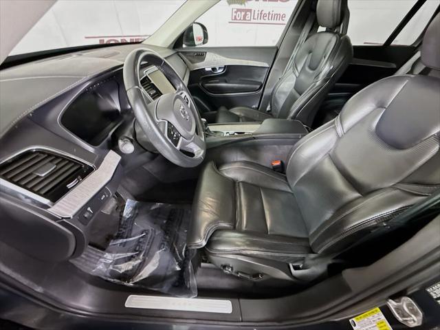 2022 Volvo XC90 T6 Inscription 6 Passenger