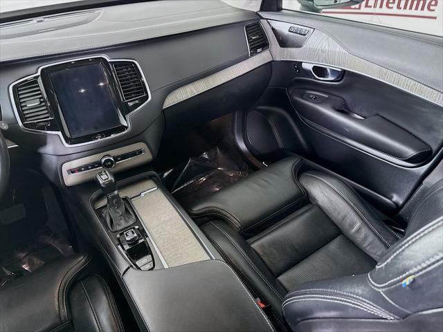 2022 Volvo XC90 T6 Inscription 6 Passenger