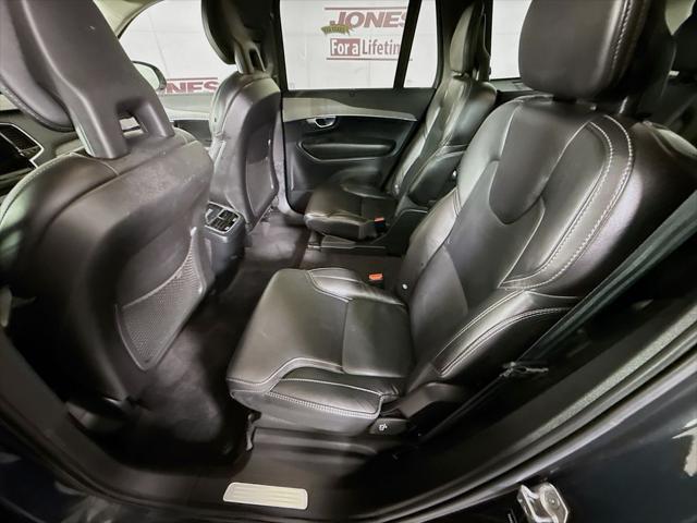2022 Volvo XC90 T6 Inscription 6 Passenger