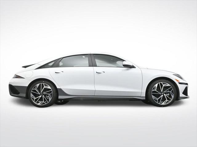 2025 Hyundai IONIQ 6 SEL