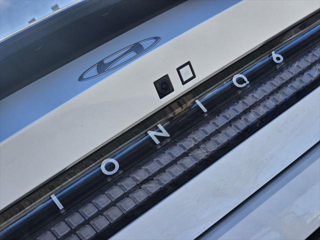2025 Hyundai IONIQ 6 SE