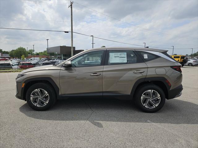 2026 Hyundai Tucson Hybrid Blue SE
