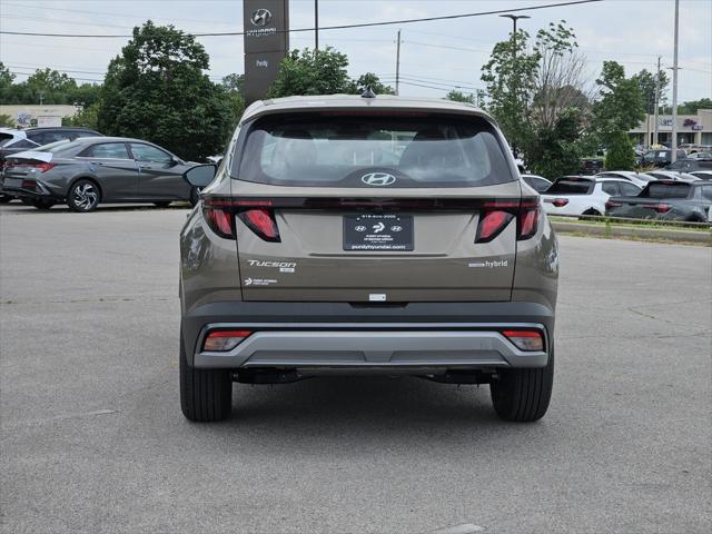 2026 Hyundai Tucson Hybrid Blue SE