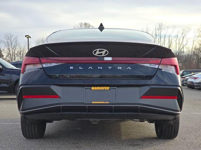 2026 Hyundai Elantra SEL Sport Premium