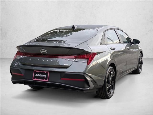 2026 Hyundai Elantra Hybrid SEL Sport