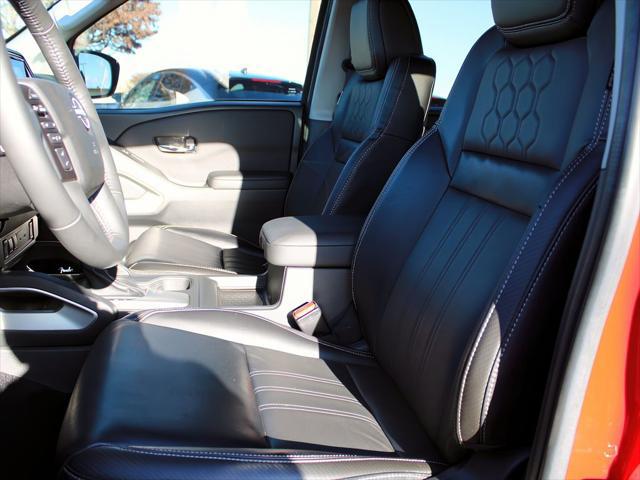 2024 Nissan Frontier Crew Cab SL 4x4