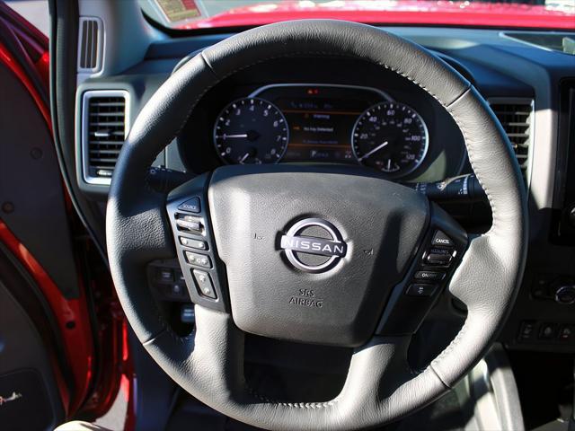 2024 Nissan Frontier Crew Cab SL 4x4