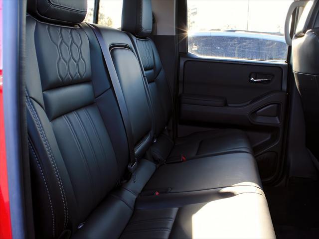 2024 Nissan Frontier Crew Cab SL 4x4