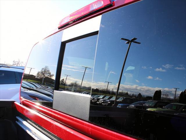 2024 Nissan Frontier Crew Cab SL 4x4