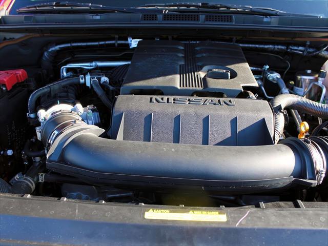 2024 Nissan Frontier Crew Cab SL 4x4