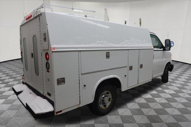 2012 Chevrolet Express Cutaway Work Van