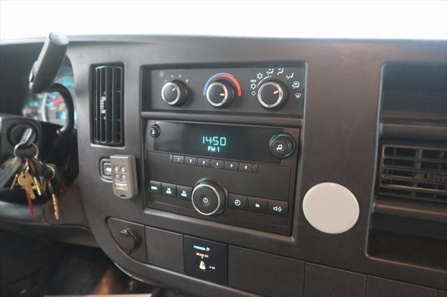 2012 Chevrolet Express Cutaway Work Van