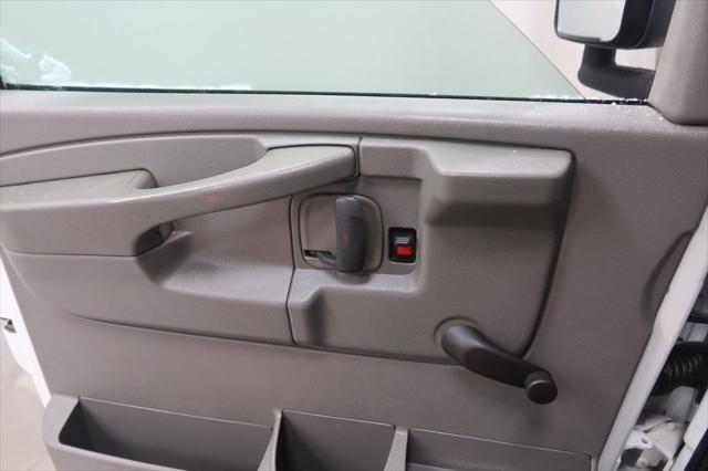 2012 Chevrolet Express Cutaway Work Van