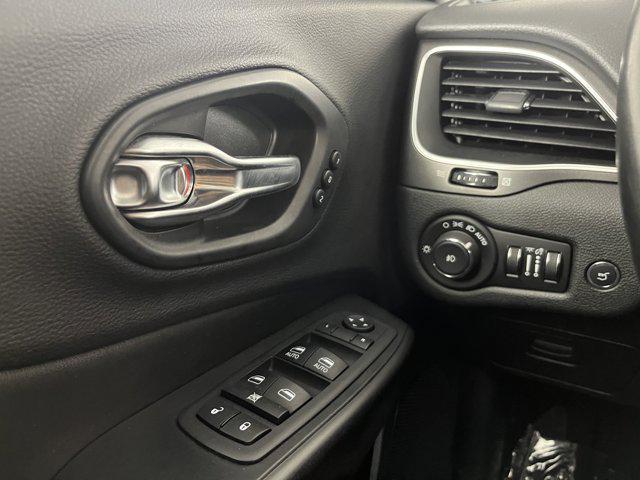 2019 Jeep Cherokee Trailhawk