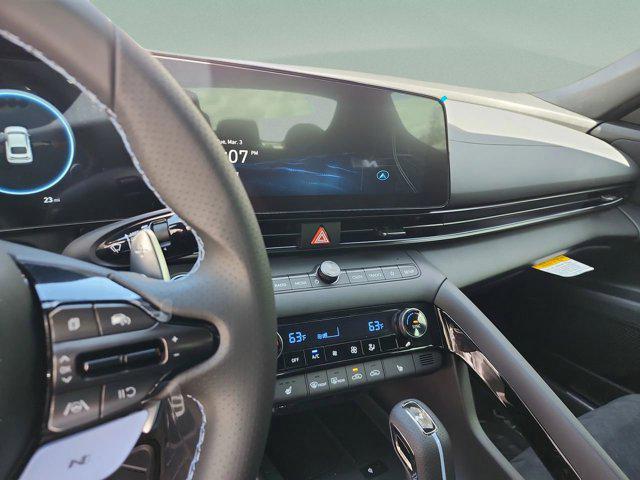 2026 Hyundai Elantra Base