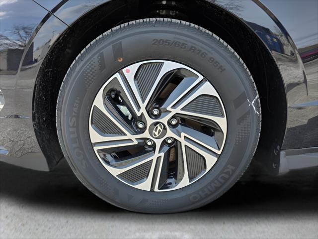 2026 Hyundai Sonata Hybrid Blue