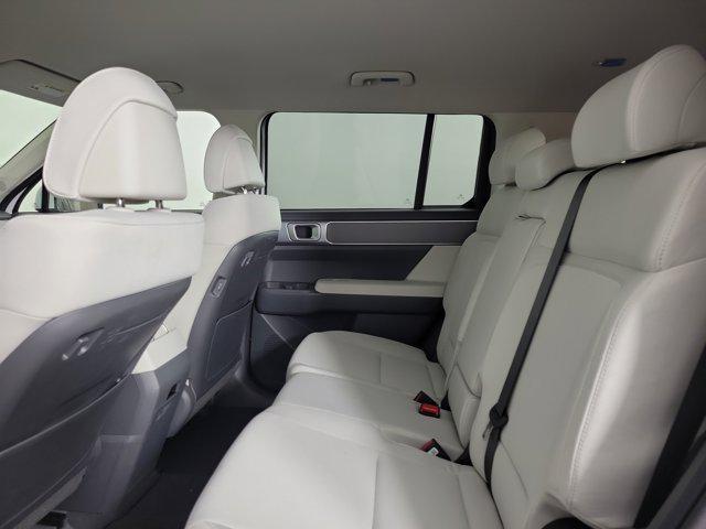 2026 Hyundai Santa Fe SE