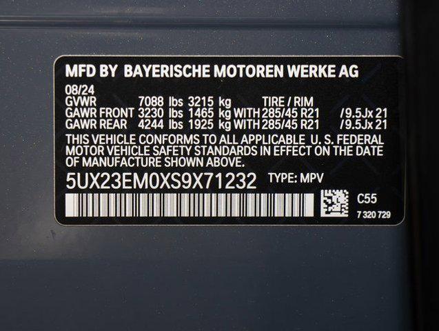 2025 BMW X7 xDrive40i