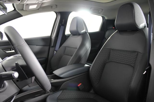 2026 Nissan LEAF PLATINUM+