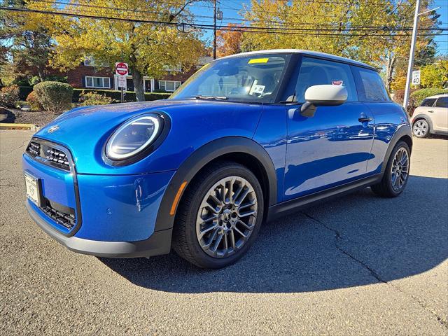 2025 MINI Hardtop Cooper