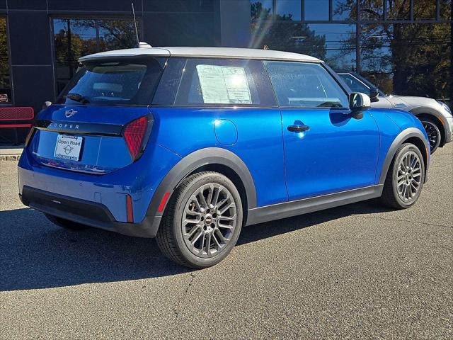 2025 MINI Hardtop Cooper