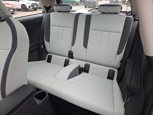 2025 MINI Hardtop Cooper