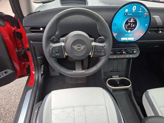 2025 MINI Hardtop Cooper