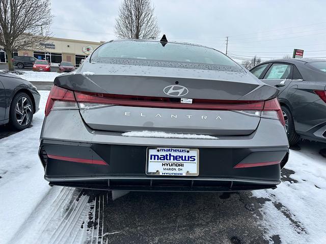 2025 Hyundai Elantra SEL Convenience