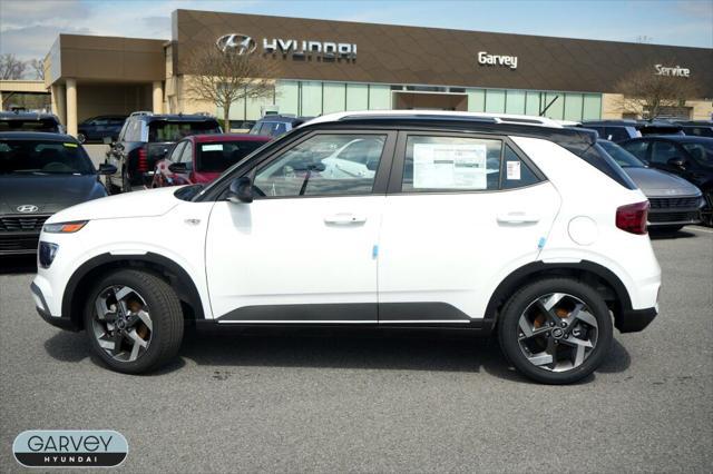 2026 Hyundai Venue SEL w/Two-Tone Roof