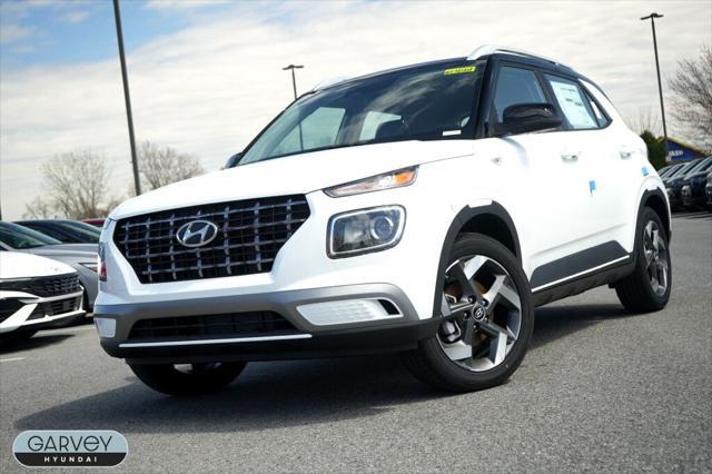 2026 Hyundai Venue SEL w/Two-Tone Roof