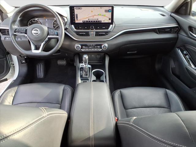 2023 Nissan Altima SL FWD