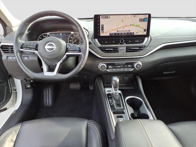 2023 Nissan Altima SL FWD