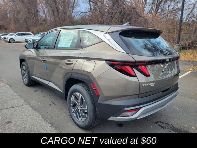 2026 Hyundai Tucson Hybrid Blue SE