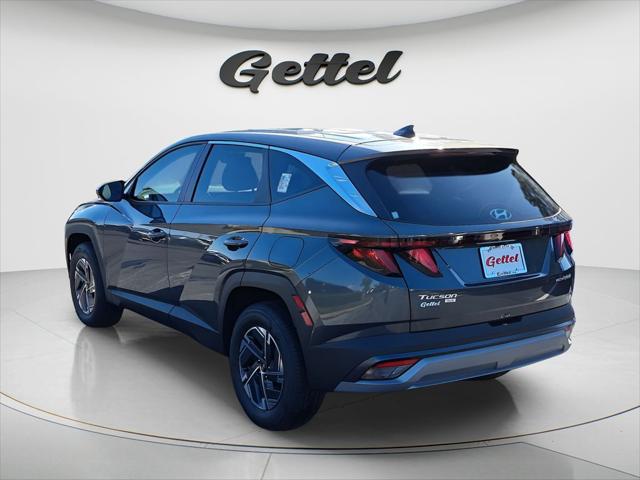 2026 Hyundai Tucson Hybrid Blue SE
