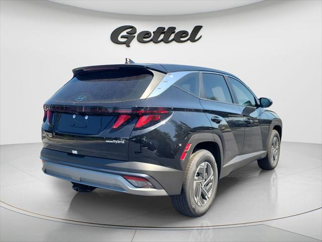 2026 Hyundai Tucson Hybrid Blue SE