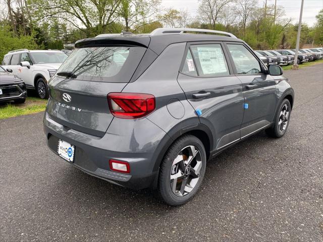 2026 Hyundai Venue SEL w/Two-Tone Roof