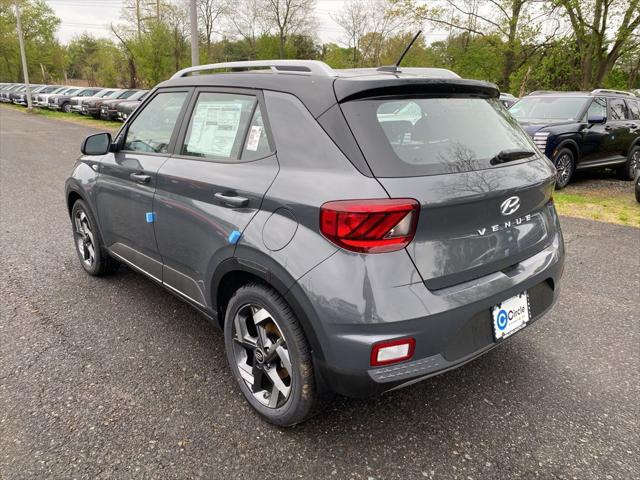 2026 Hyundai Venue SEL w/Two-Tone Roof