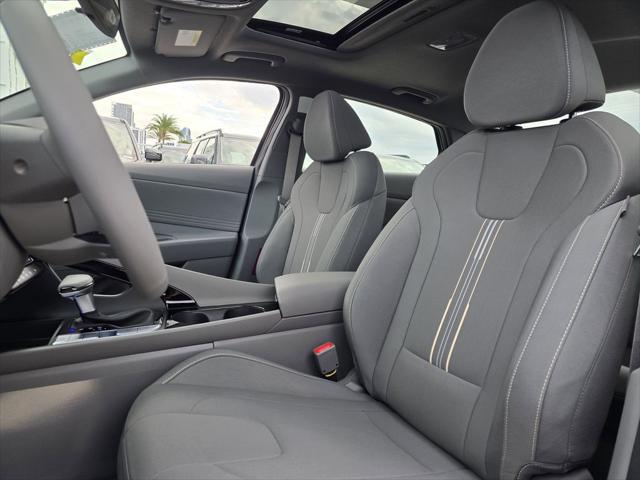 2026 Hyundai Elantra SEL Sport Premium