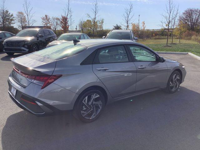 2025 Hyundai Elantra Hybrid SEL Sport