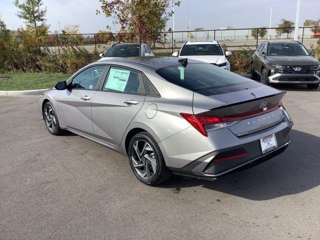 2025 Hyundai Elantra Hybrid SEL Sport
