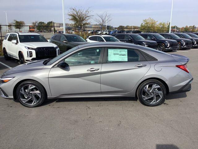 2025 Hyundai Elantra Hybrid SEL Sport