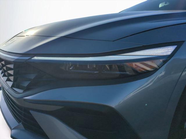 2026 Hyundai Elantra Hybrid SEL Sport