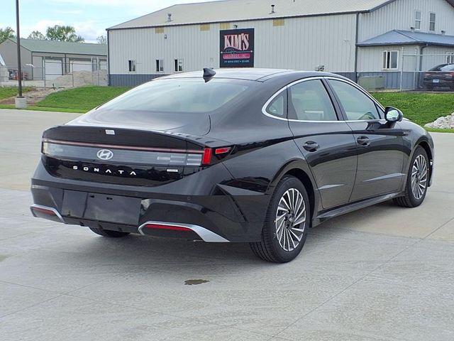 2025 Hyundai Sonata Hybrid Limited