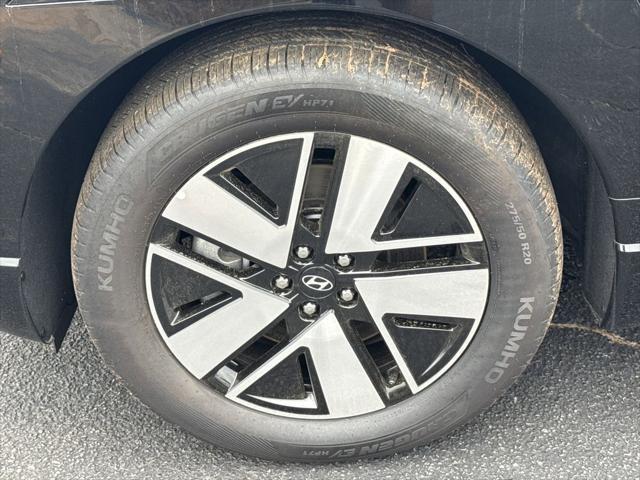 2026 Hyundai IONIQ 9 SEL
