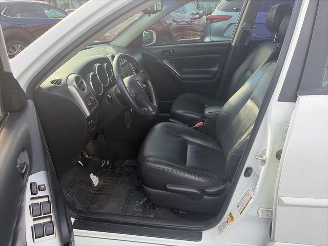 2007 Pontiac Vibe Base