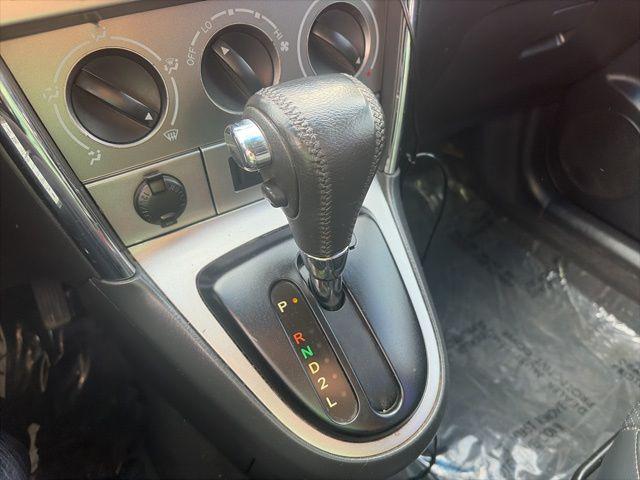 2007 Pontiac Vibe Base