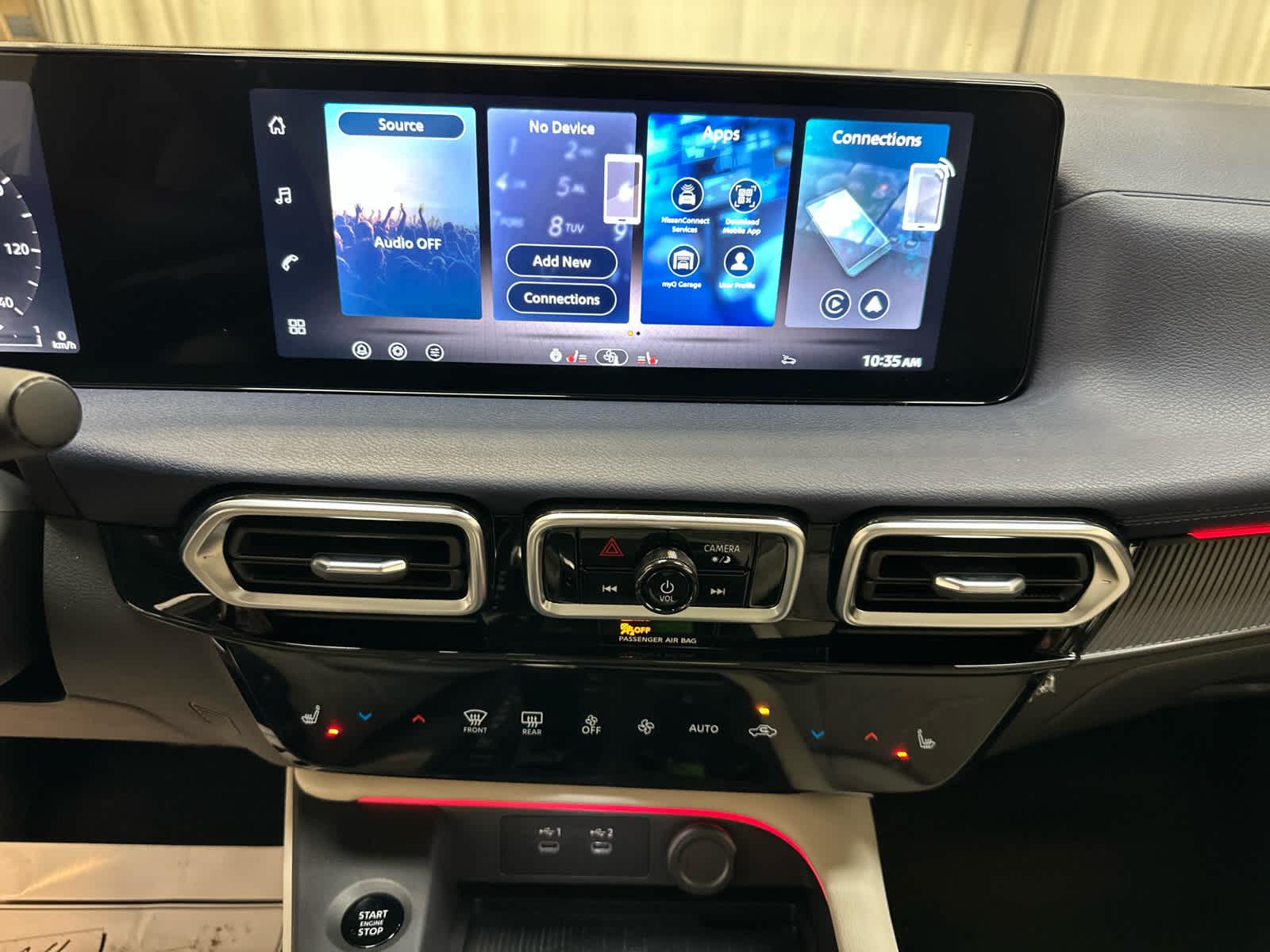 2026 Nissan Sentra SL - Photo 6