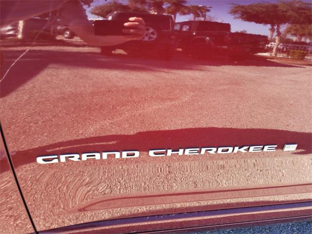 2022 Jeep Grand Cherokee L Overland 4x4 2022 Jeep Grand Cherokee L Overland 4x4