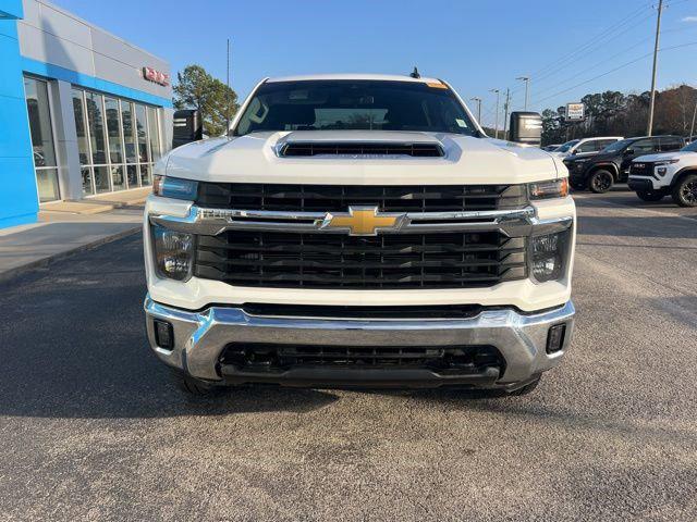 2024 Chevrolet Silverado 2500HD 4WD Crew Cab Standard Bed LT
